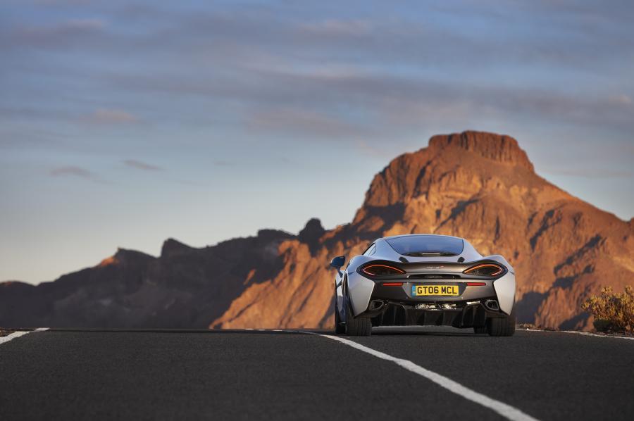  McLaren 570GT 2016 года  (UK) (фото 101 из 125)